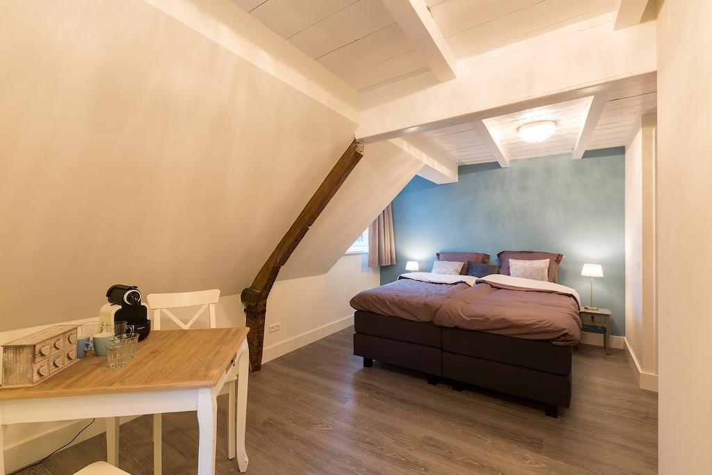 Bed & Breakfast De Vier Seizoenen Lisse Habitación foto