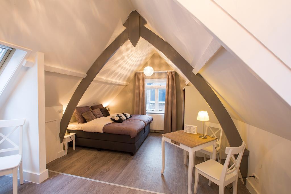 Bed & Breakfast De Vier Seizoenen Lisse Habitación foto