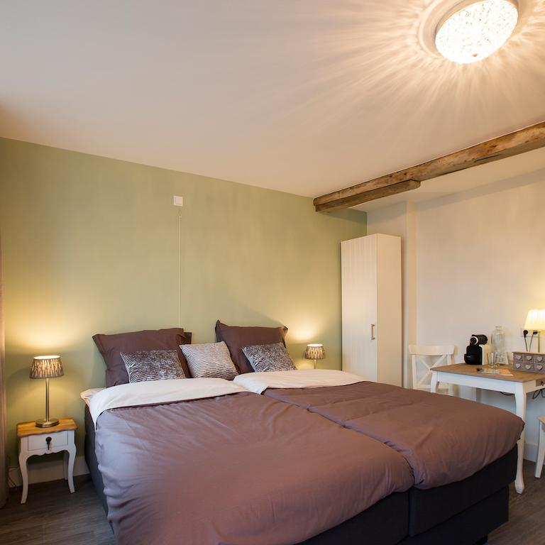 Bed & Breakfast De Vier Seizoenen Lisse Habitación foto